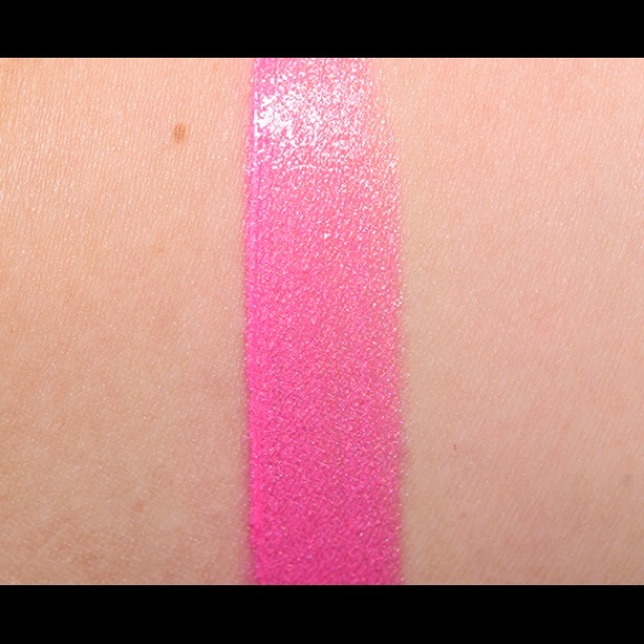 Too Faced Melted Metallic Bunny Liquid Lipstick - Picture 4 of 4